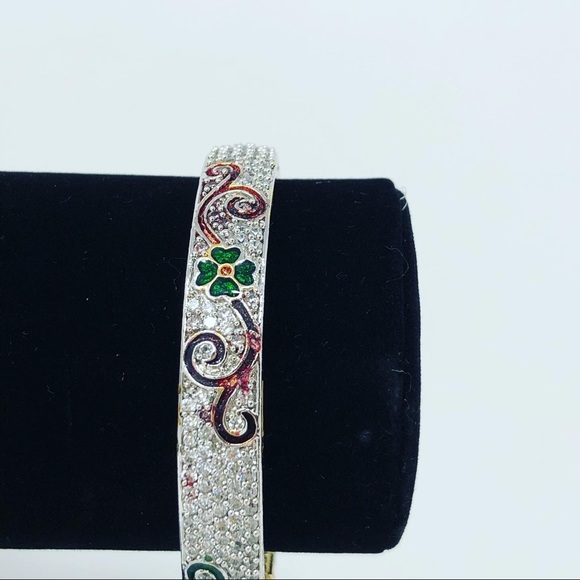 Gold Plated Eastern Jewellery - Picture 15 of 16